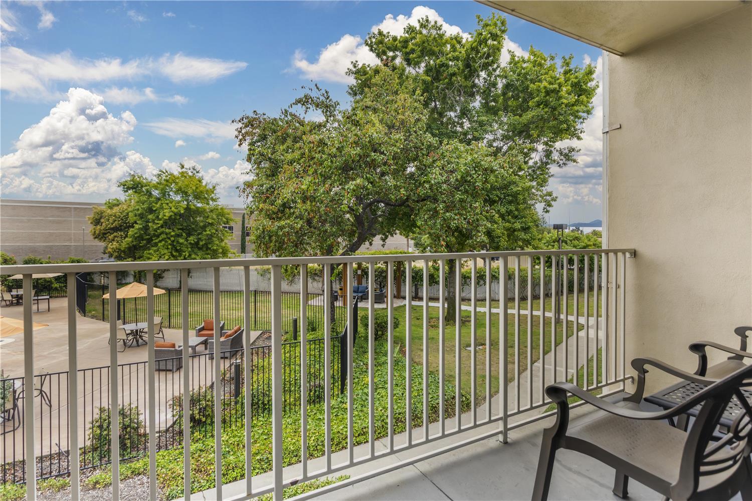 Best Western Plus Garden Court Inn 53/54