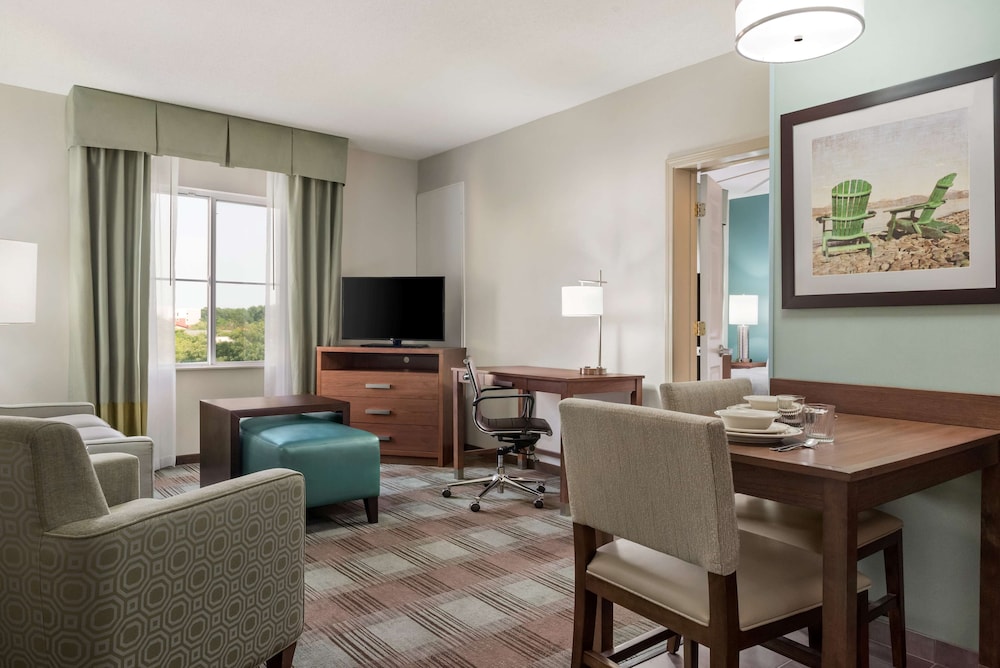 Homewood Suites By Hilton Charleston Mt Pleasant 24/54