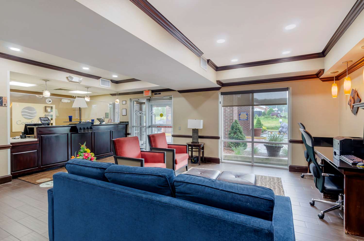 Comfort Inn and Suites Hillsville I-77 6/12