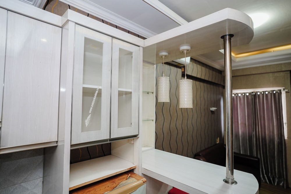 The Suite Metro Apartment King Property 25/59