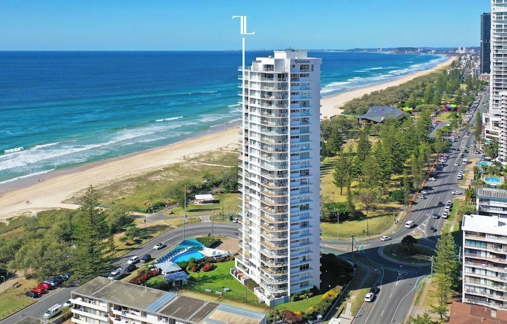 Talisman Apartments 67/75