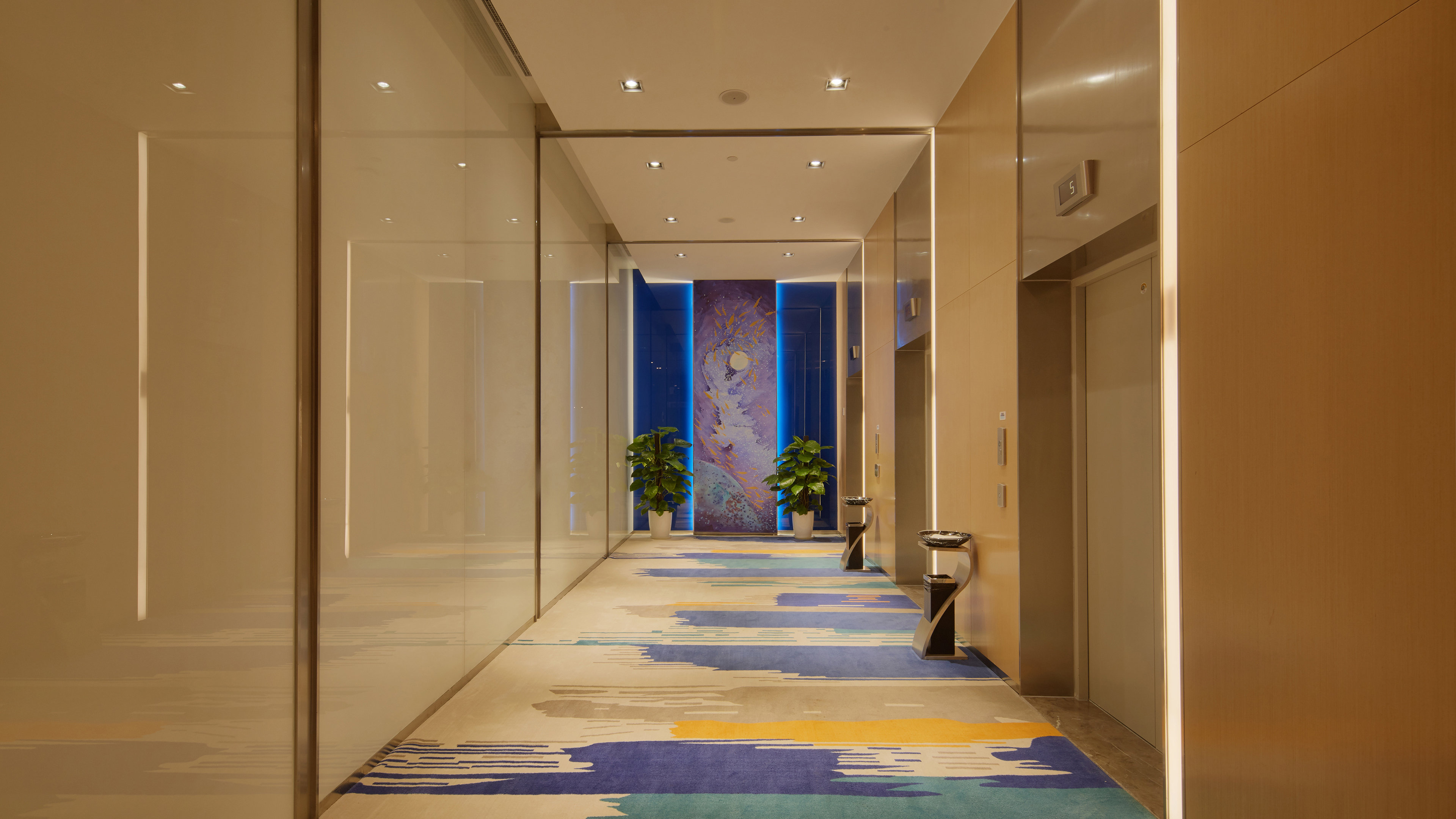 HOLIDAY INN EXPRESS QINGDAO WEST COAST 33/45