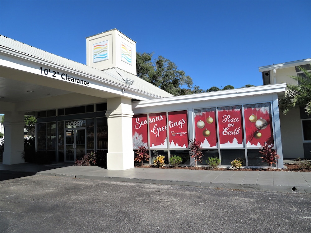 The Smart Stay Inn 4/42