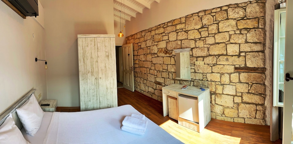 Oberj d'Azur Alacati 18/40