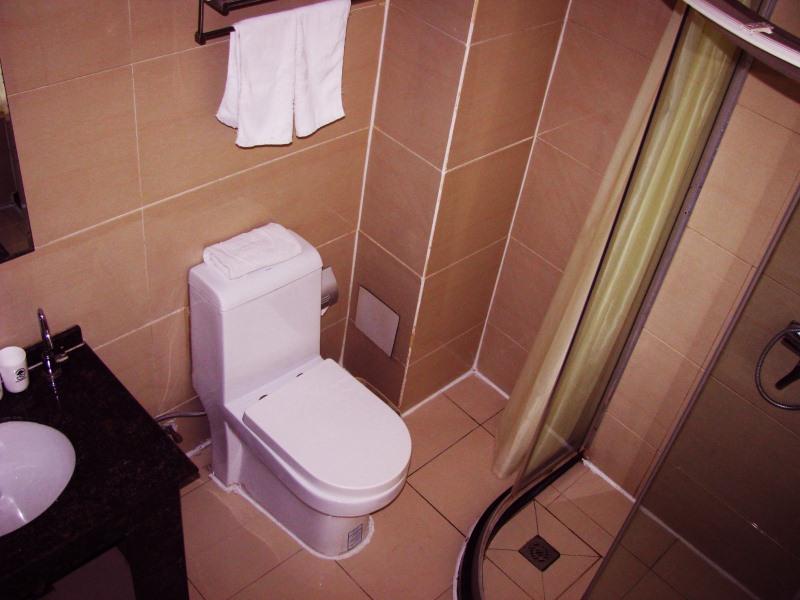 GreenTree Inn Jining Jinxiang Kuixing Road Express Hotel 21/22