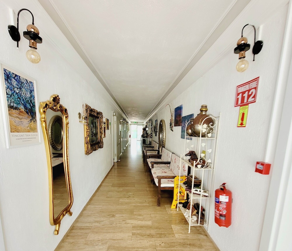 Berg Hotel 10/50