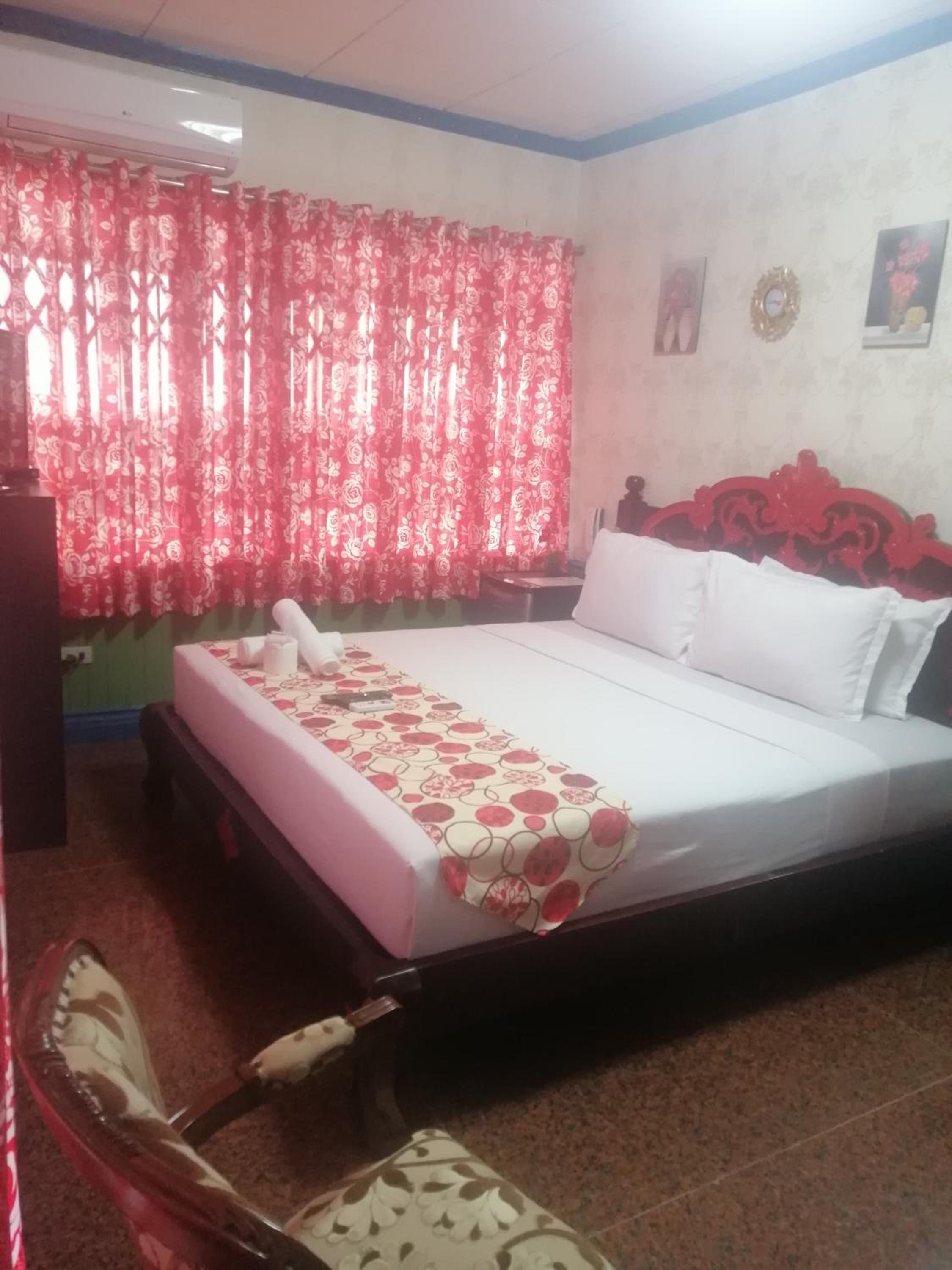 غرفة سوبيريور بسرير كينج، Sang Yoo Mountain View Tagaytay 10/10