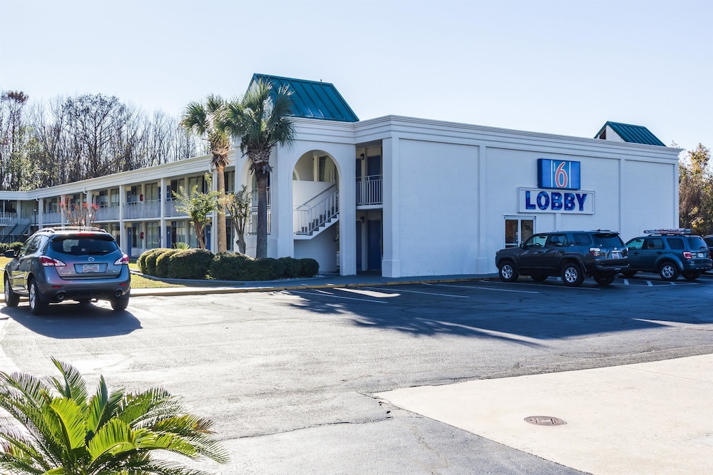 Motel6 Townsend, GA 44/55