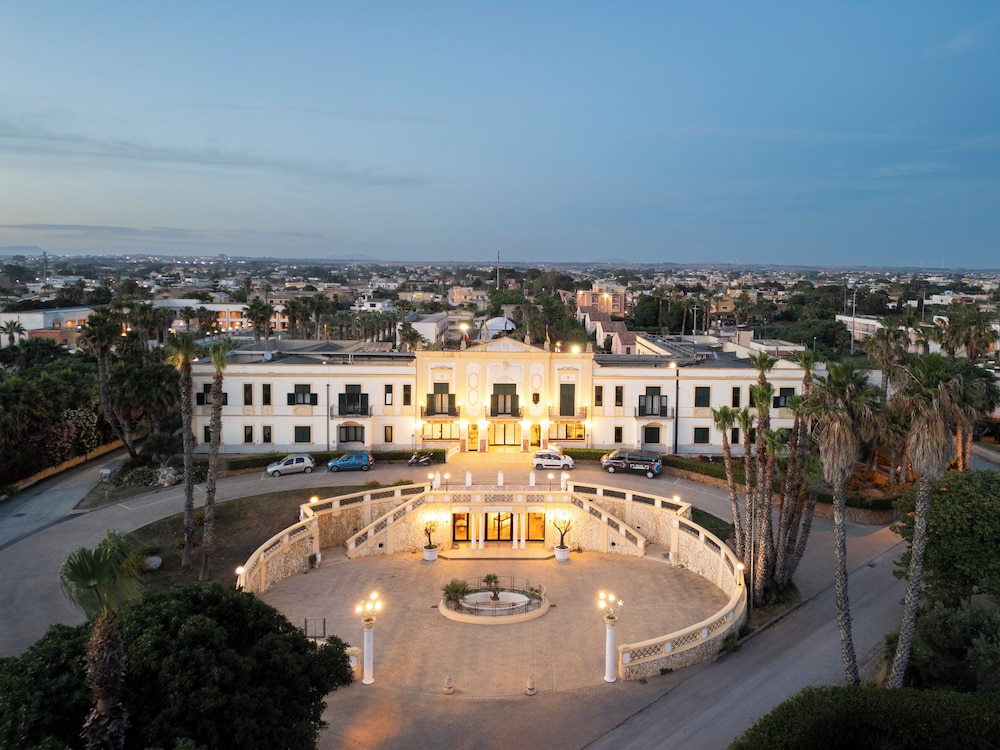 Delfino Beach Hotel in MARSALA