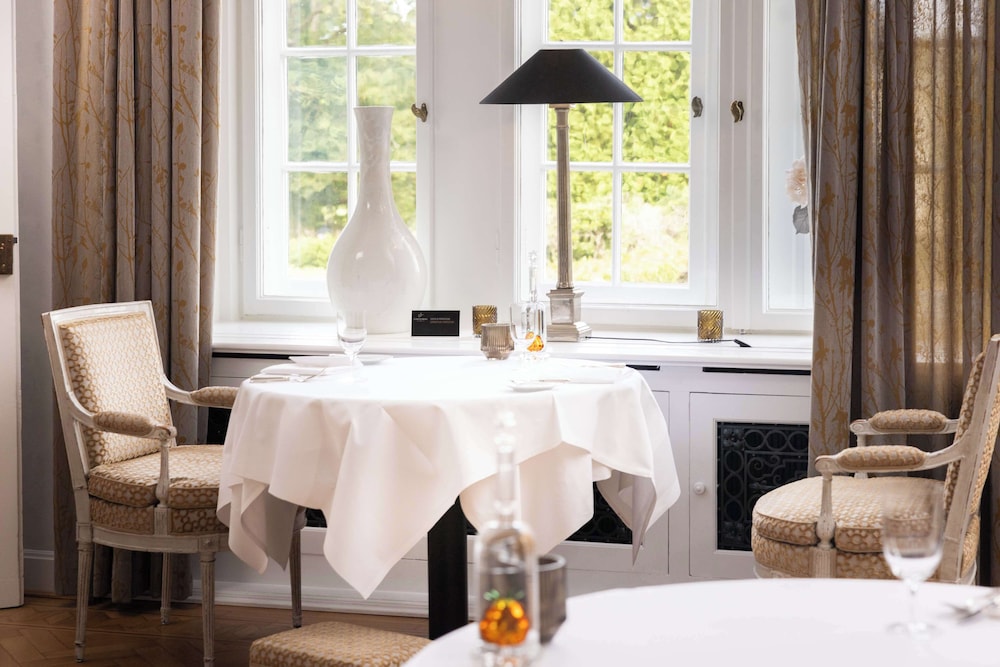 Schlosshotel Munchhausen 34/50