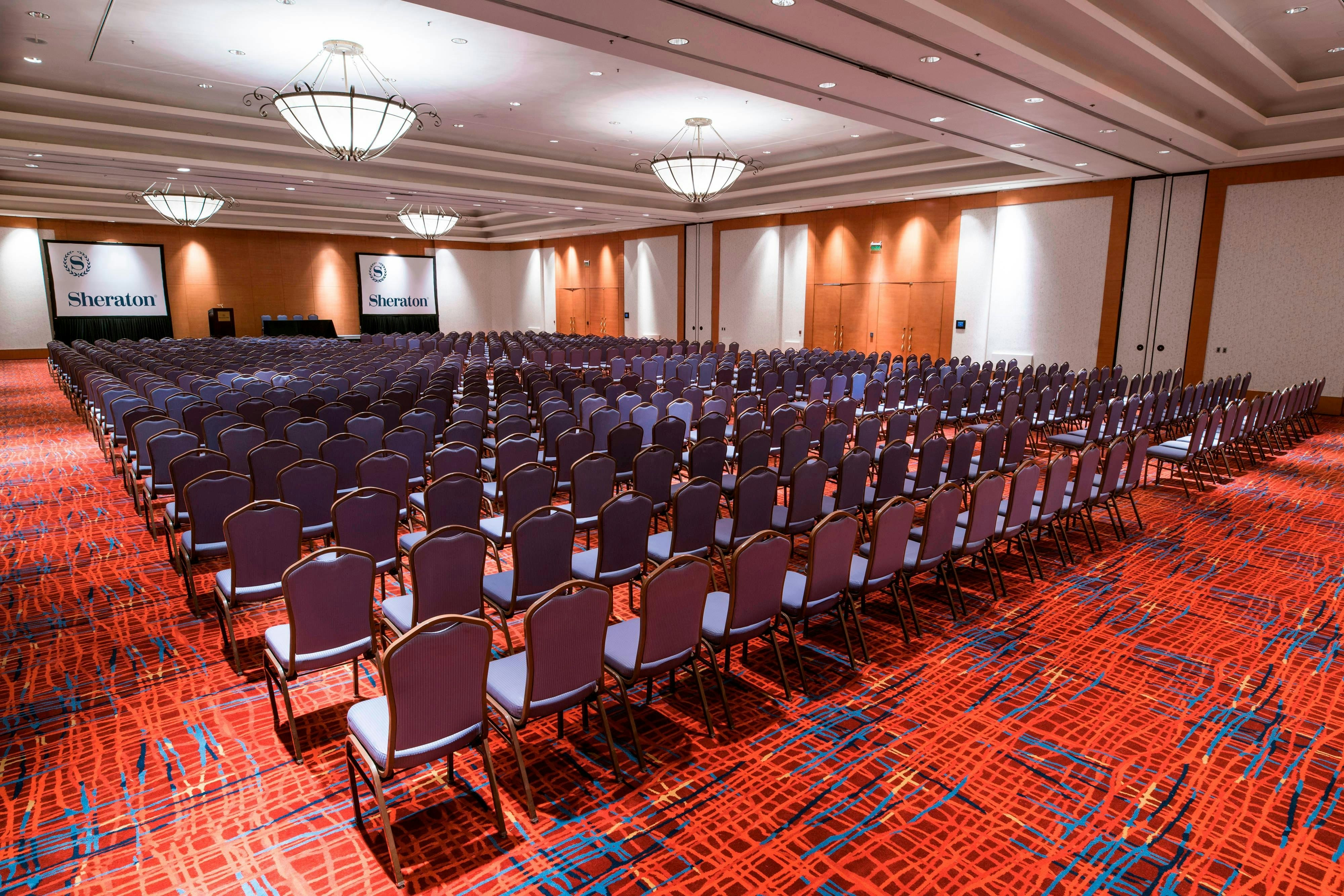 Sheraton Pilar Hotel and Convention Center 24/32