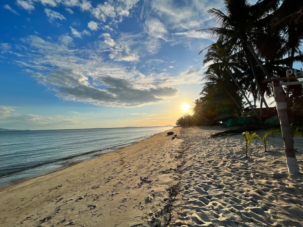 Phangan Lodge 32/50