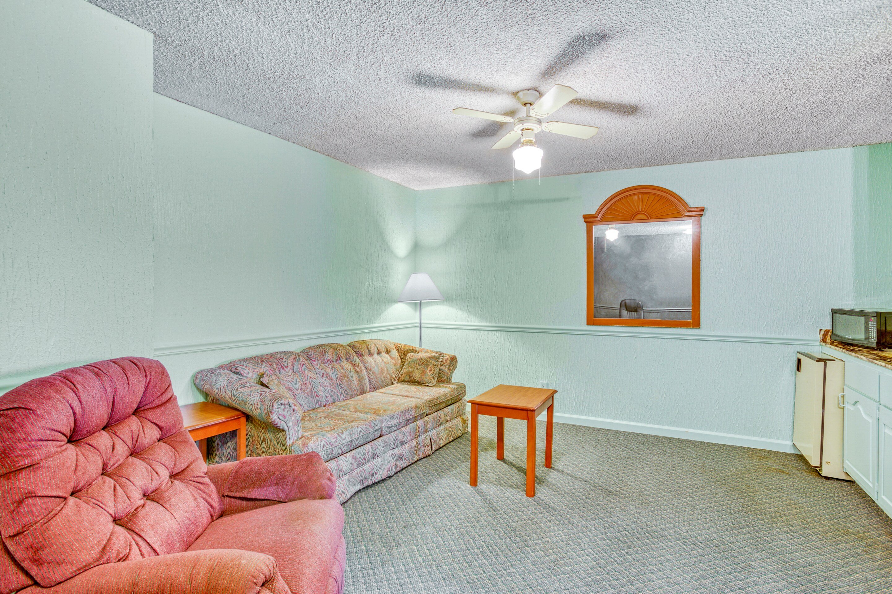 OYO Townhouse Tulsa Woodland Hills 16/30
