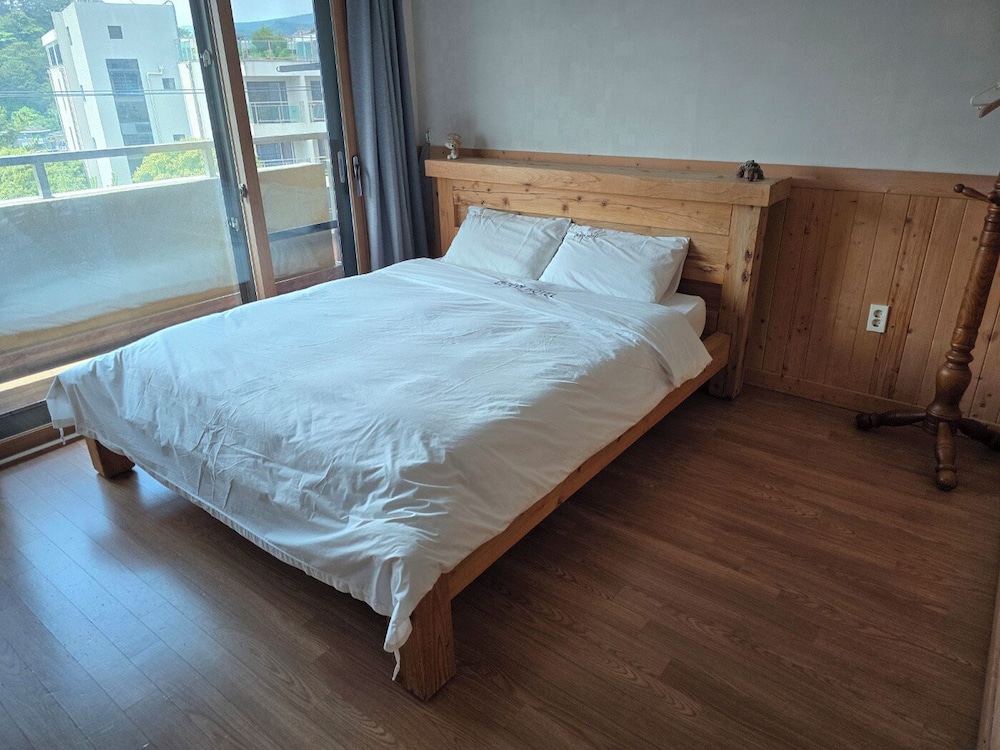 Cheonjiyeon Hotel 19/50