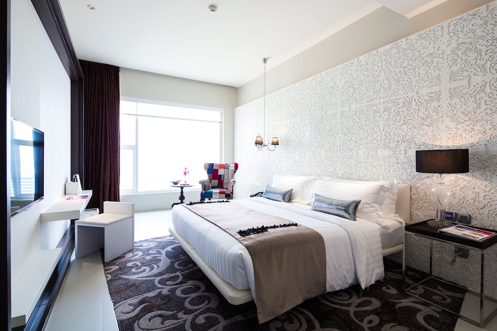 Mode Sathorn Hotel 24/73