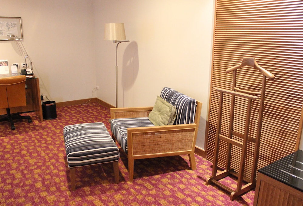 Dusit Princess Srinakarin Bangkok 41/69