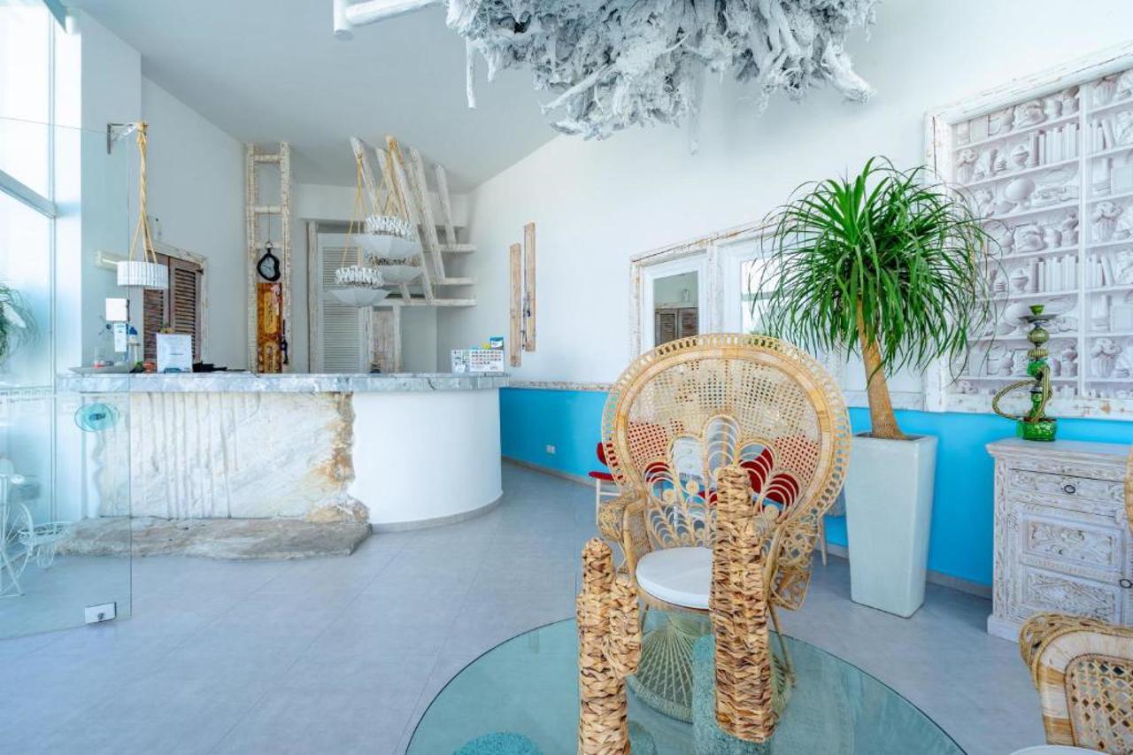 Kouros Home - Adults Only photo3
