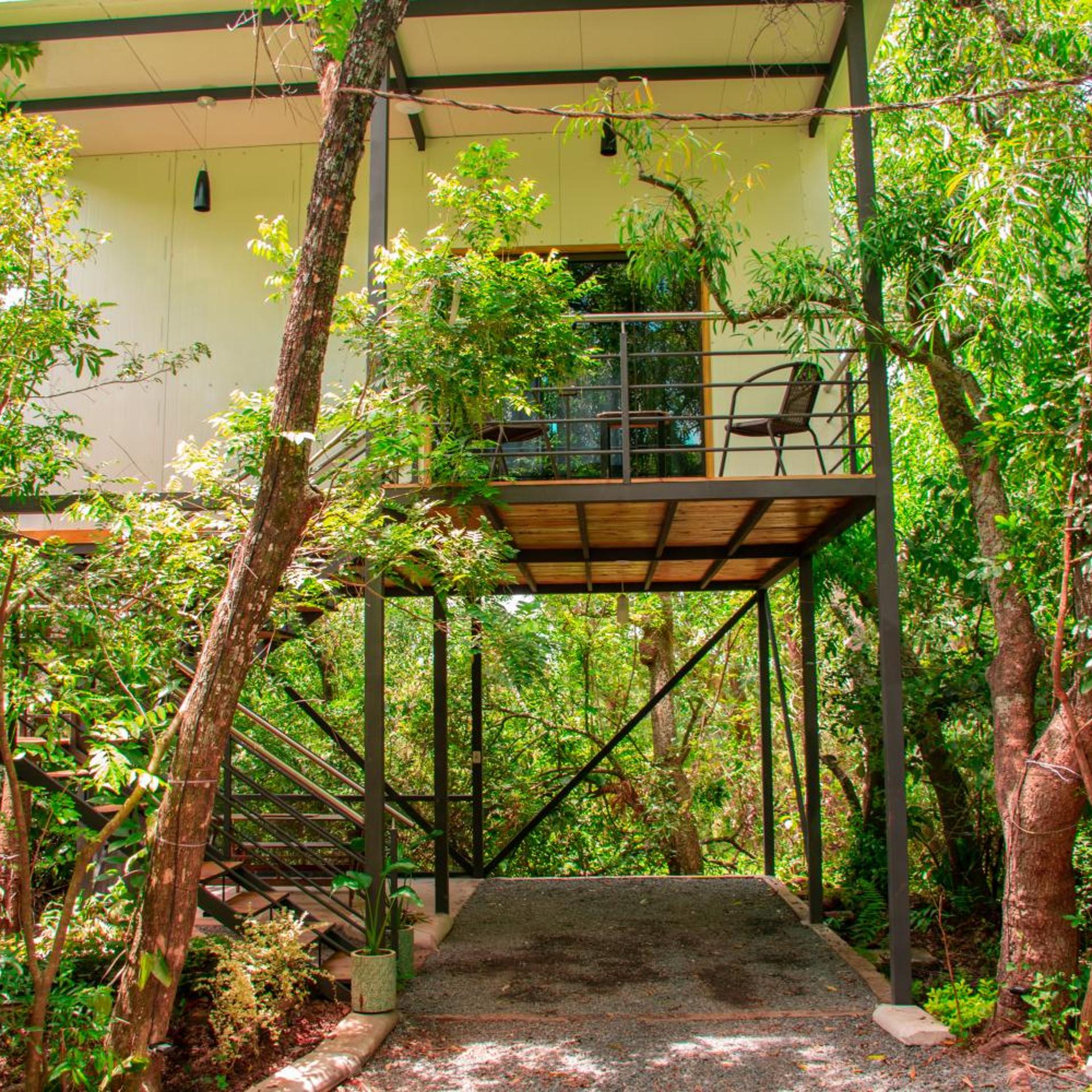 Los Lagos Resort Hotel 48/50