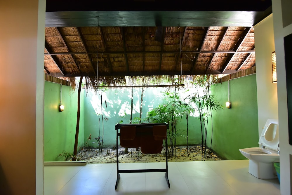 Seven Seas Resort Koh Kradan 11/49