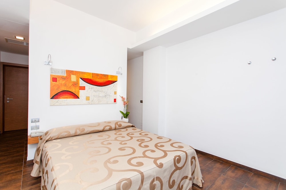 Sciali Hotel 19/50