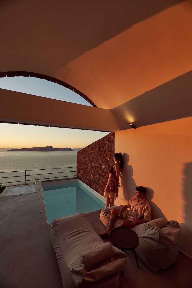 Coco-Mat Hotel Santorini 10/43