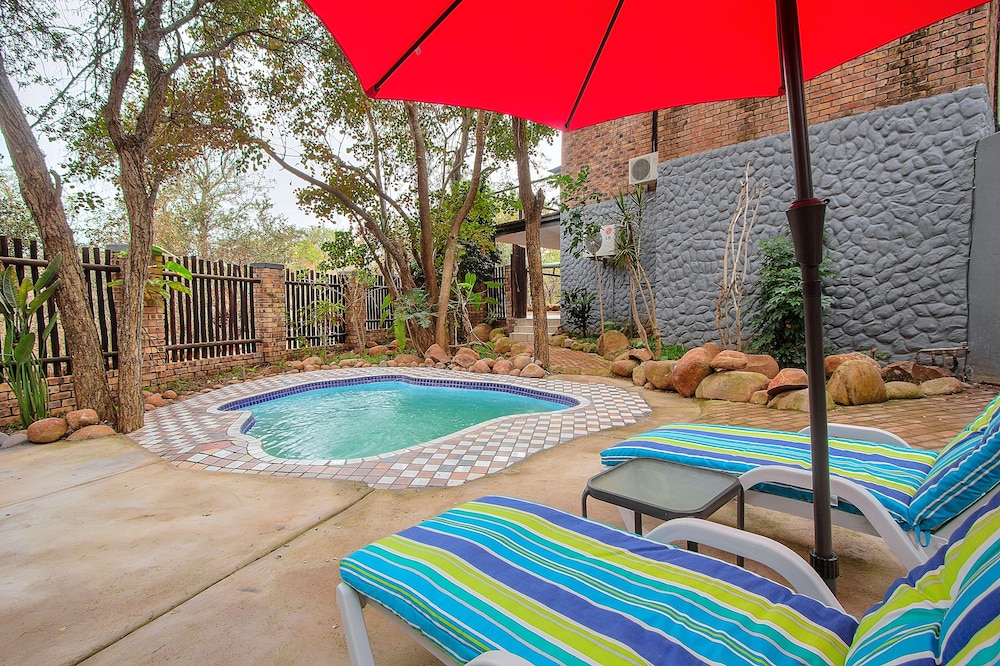 Royale Marlothi Safari Lodge 63/73