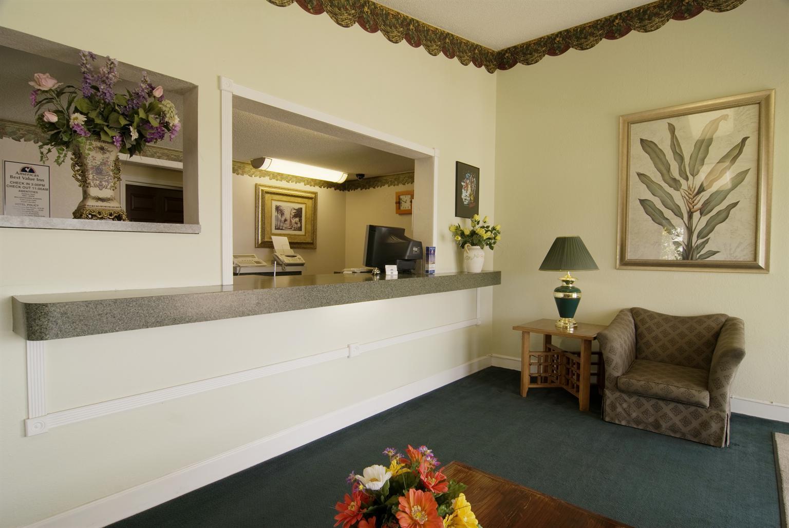 712 INN (ex.Americas Best Value Inn Myrtle Beach) 6/15