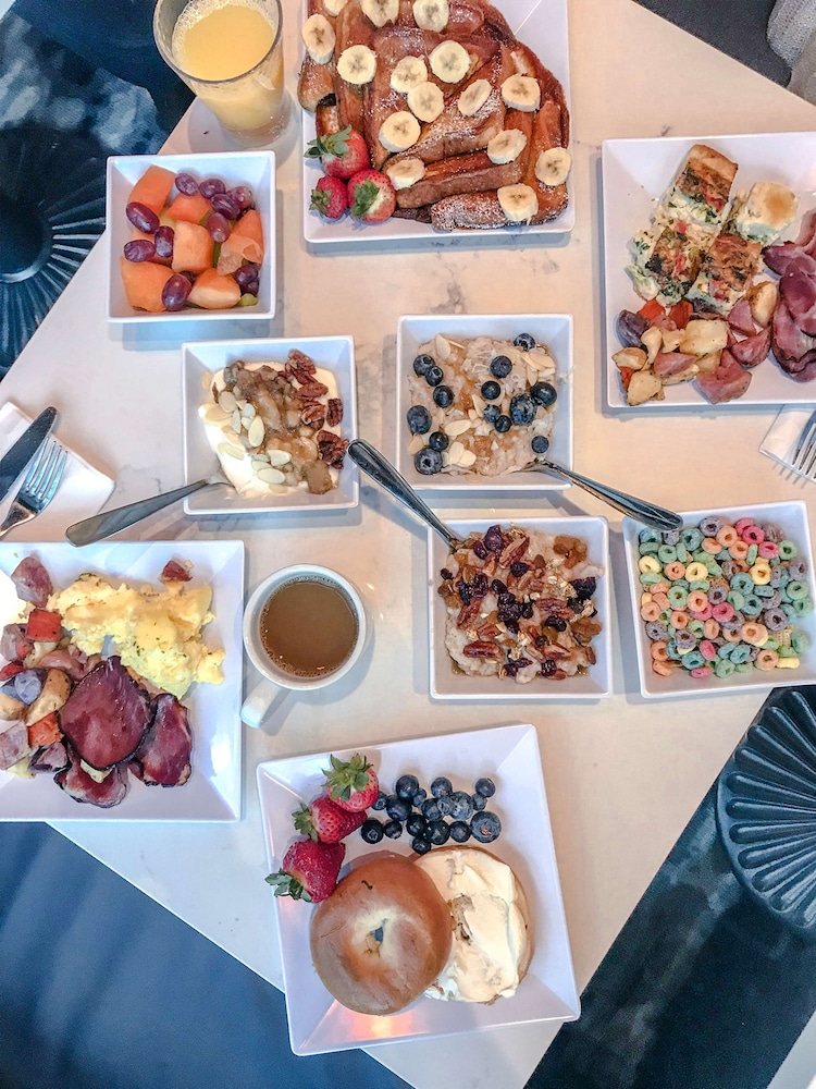 Hyatt Place Chantilly Dulles Airport South 36/58
