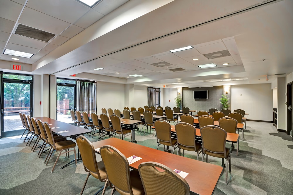 Hyatt Place Richmond/Innsbrook 56/67