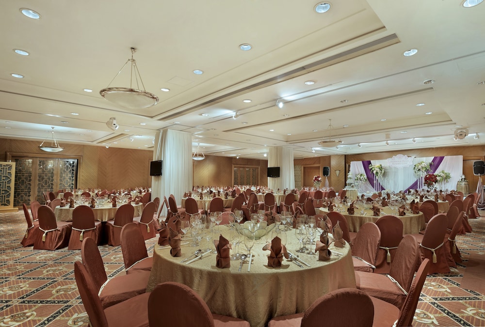 Harbour Plaza Resort City 47/62