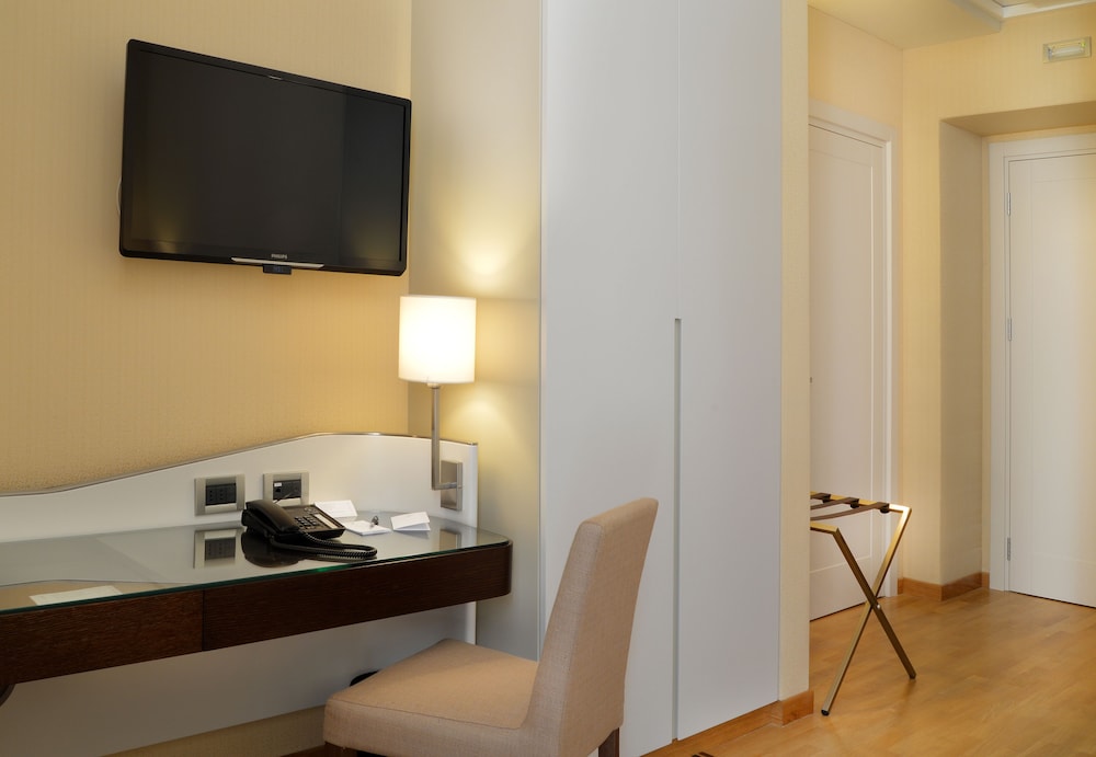Hotel Palazzo Esedra 9/44