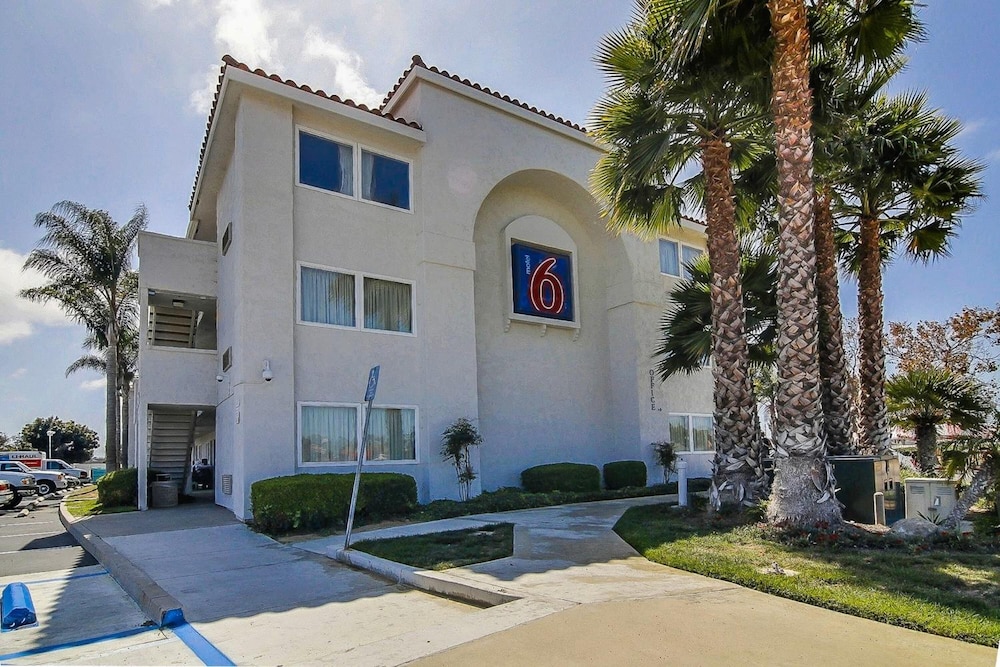 Motel6 Ventura, CA - South in VENTURA - CA