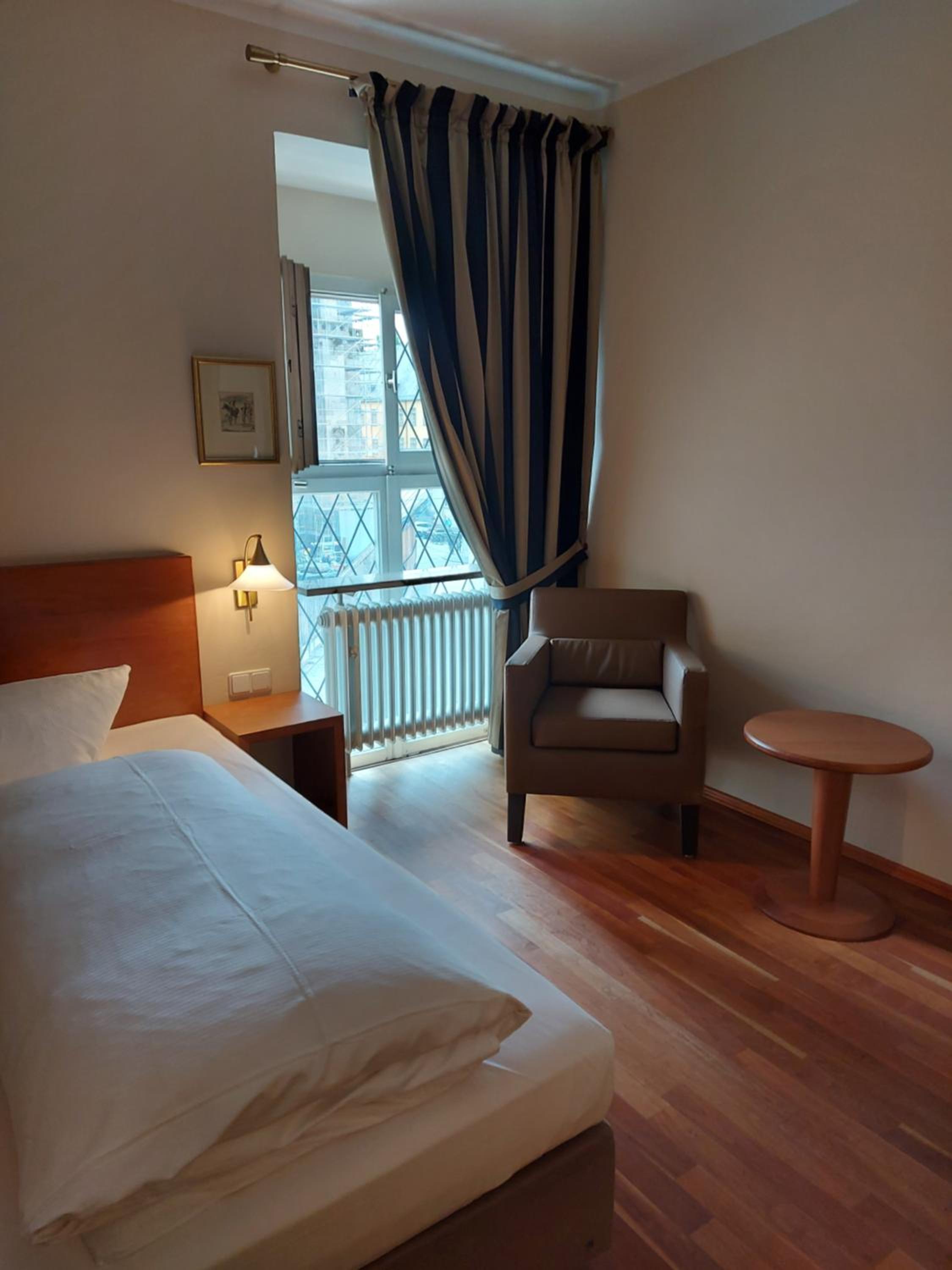 Hotel Kaiserhof am Dom 16/59