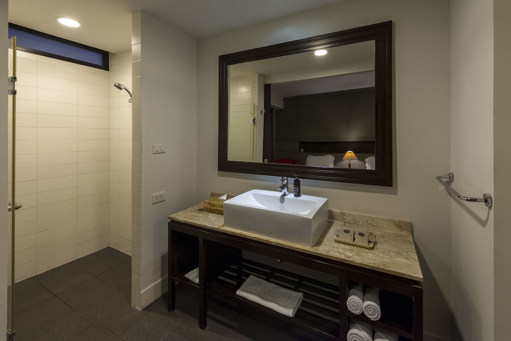 NANDA HERITAGE HOTEL 64/64