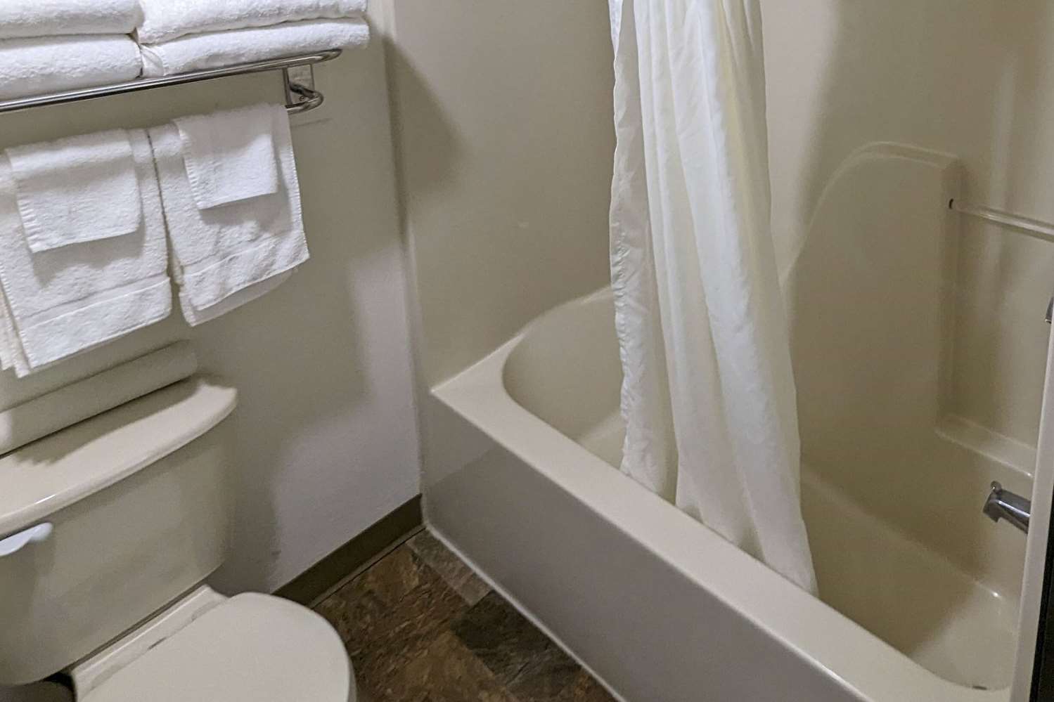 Travelodge Inn Suites Deadwood 67/73