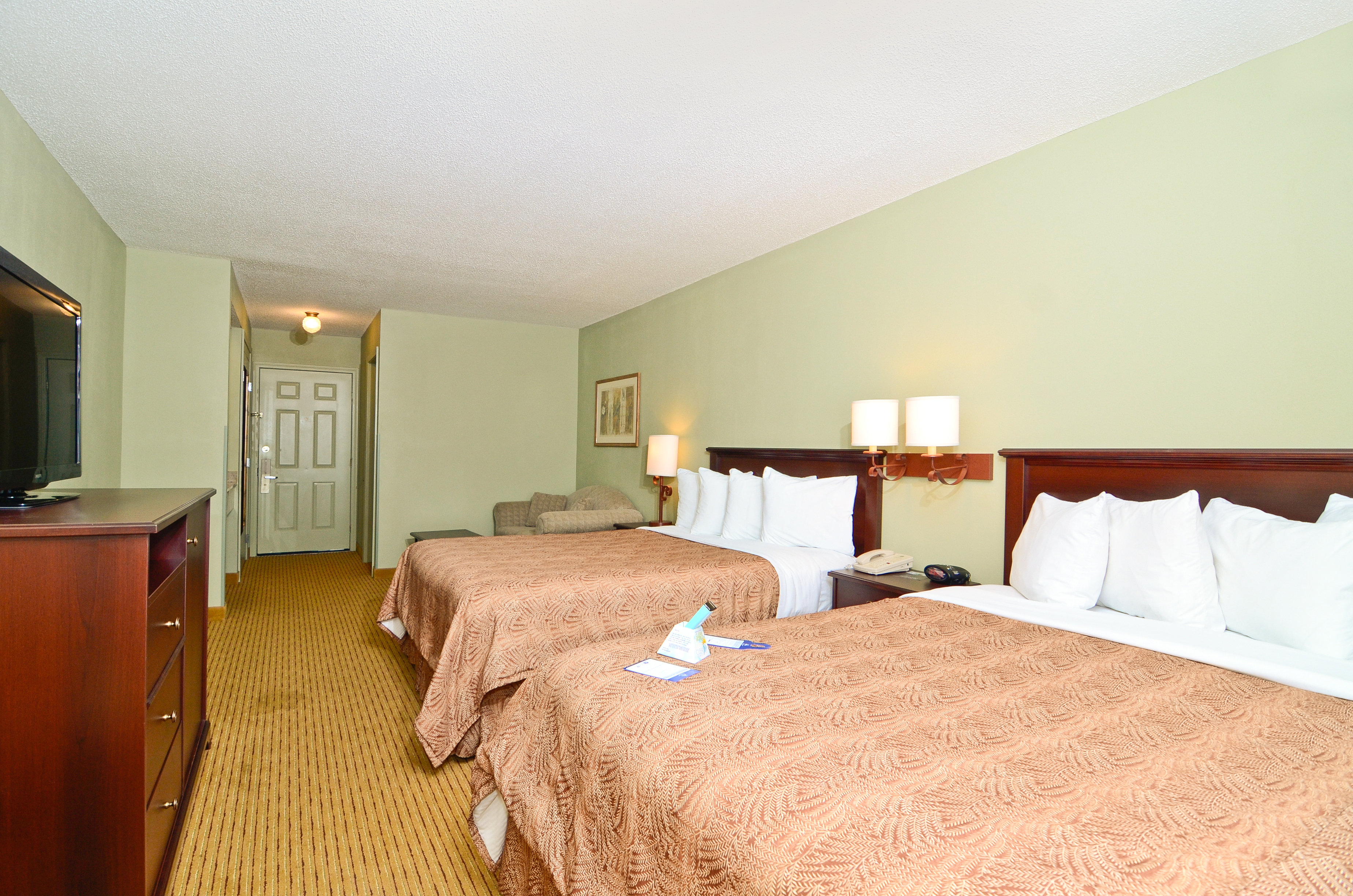 Best Western Plus Concord Inn 21/75