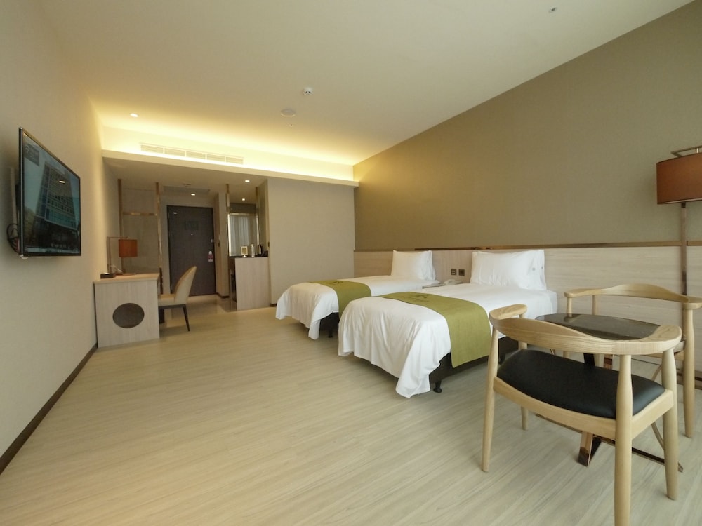 Rice Resort Hotel 12/50