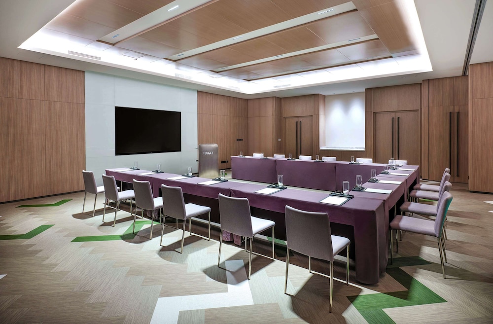 Hyatt Place Beijing Shiyuan 29/34