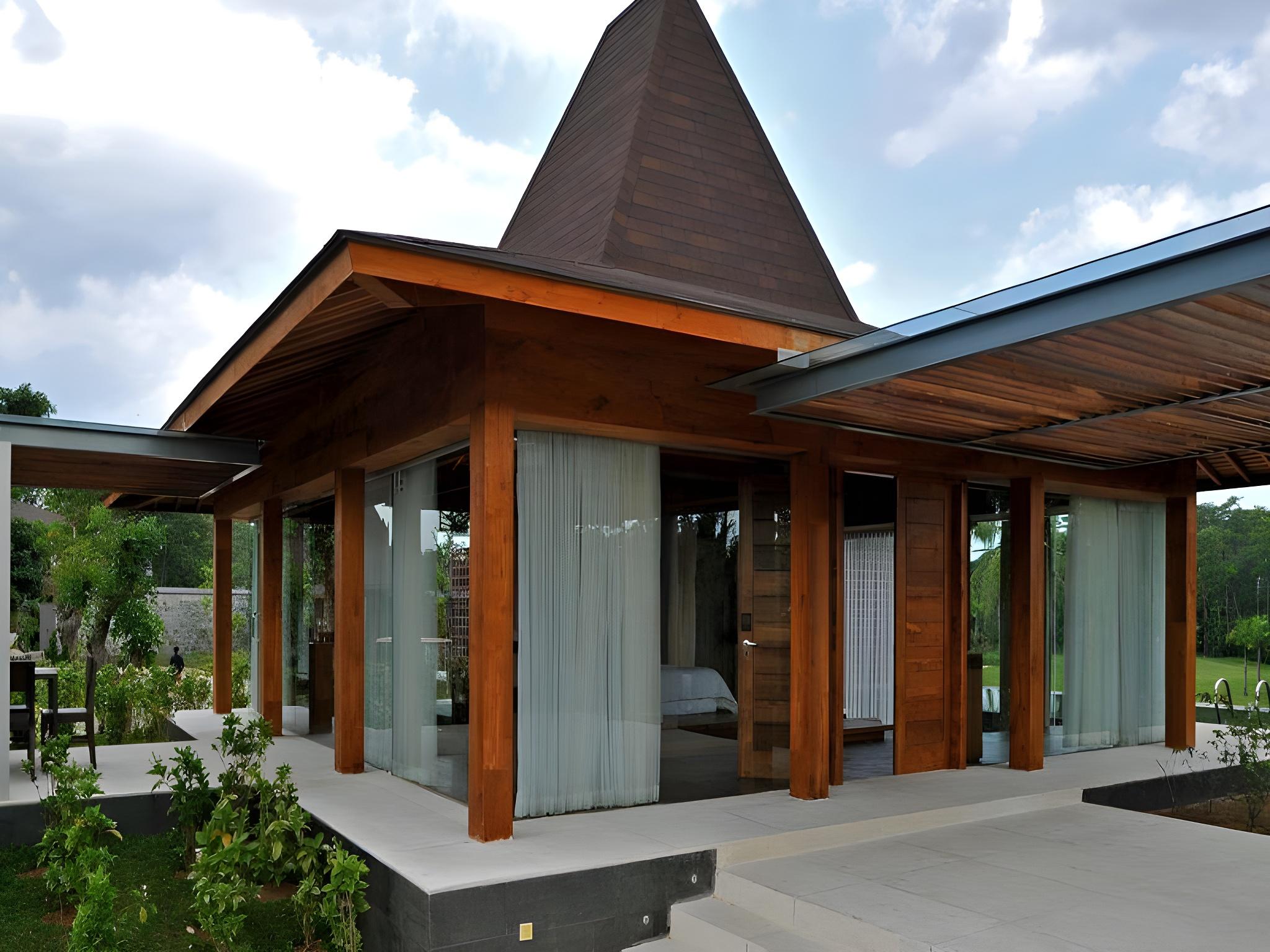 Djoglo Luxury Bungalow 1/44