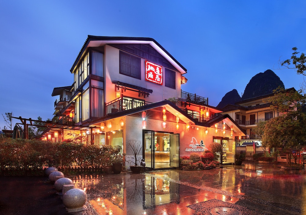 Peach Blossom River Resort photo3