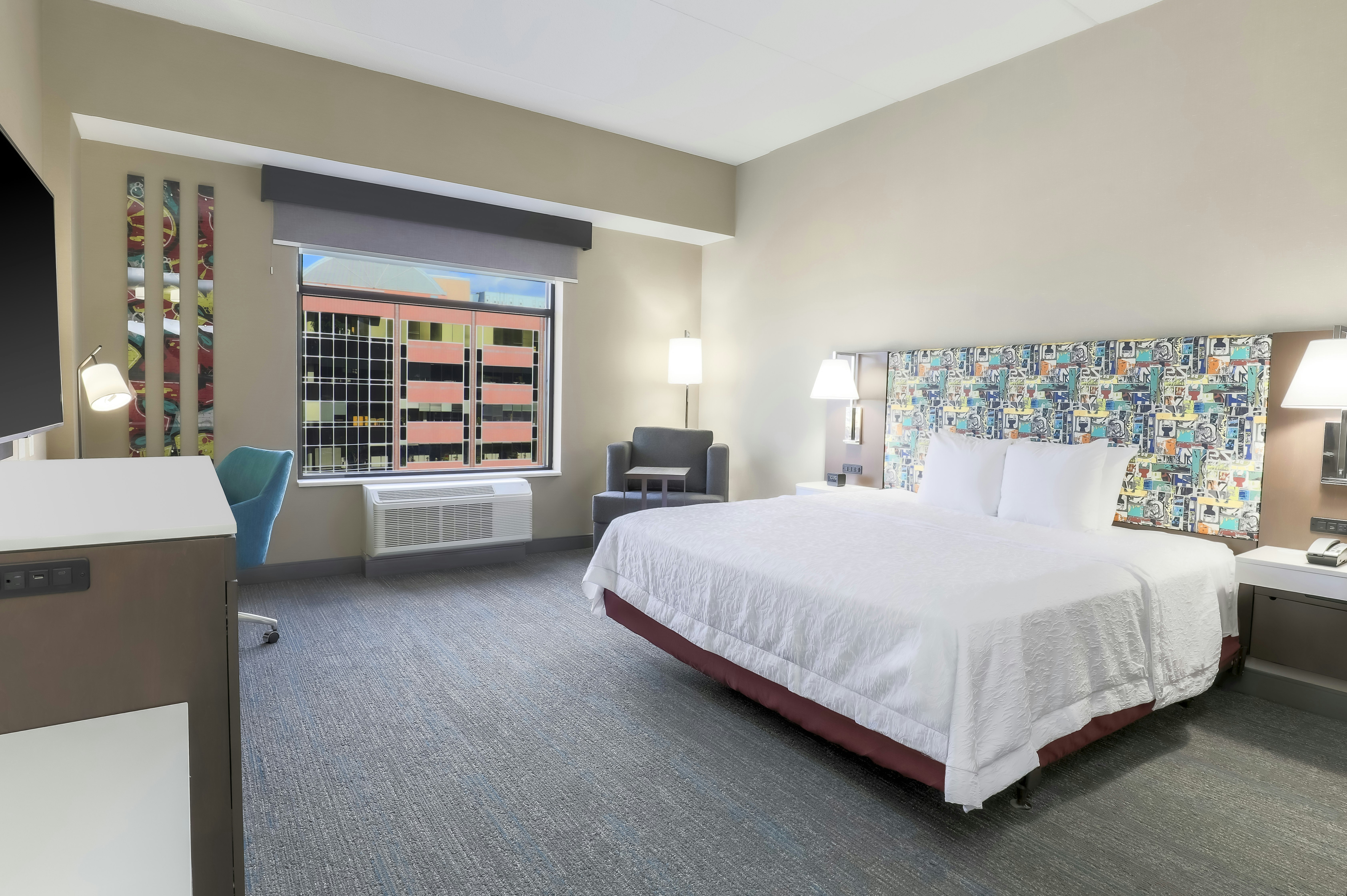 ROOM, KING BED, ACCESSIBLE