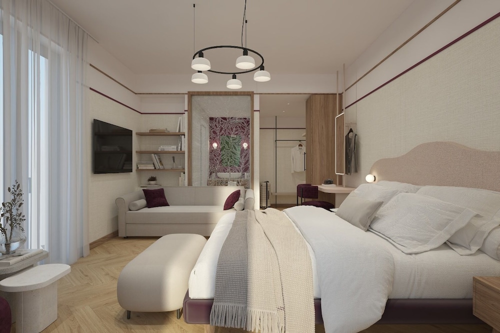 DELUXE, DOUBLE OR TWIN BED