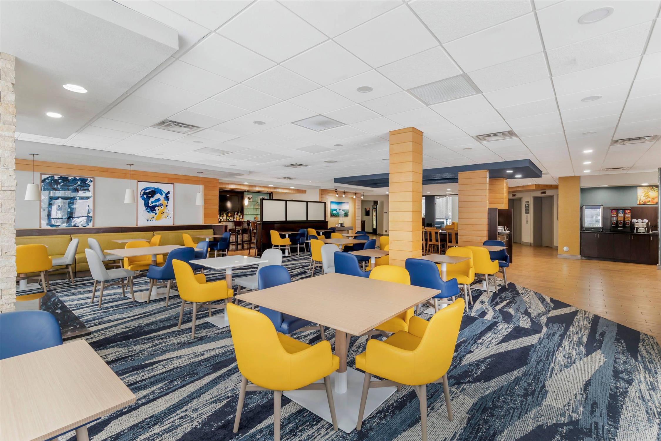 Comfort Inn & Suites Watervliet 24/31