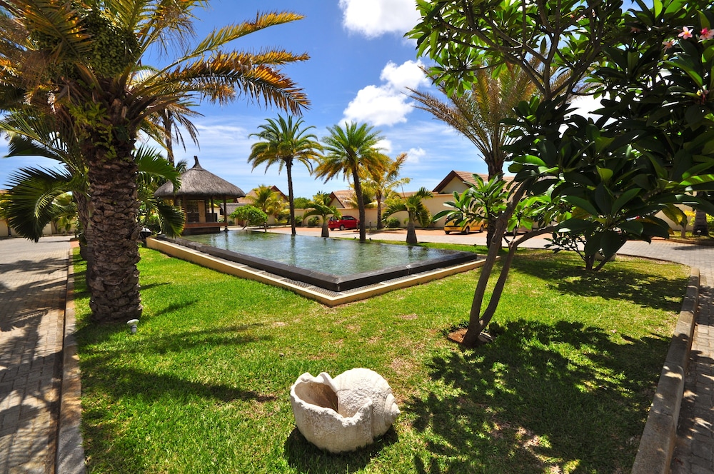 Oasis Villas 8/37