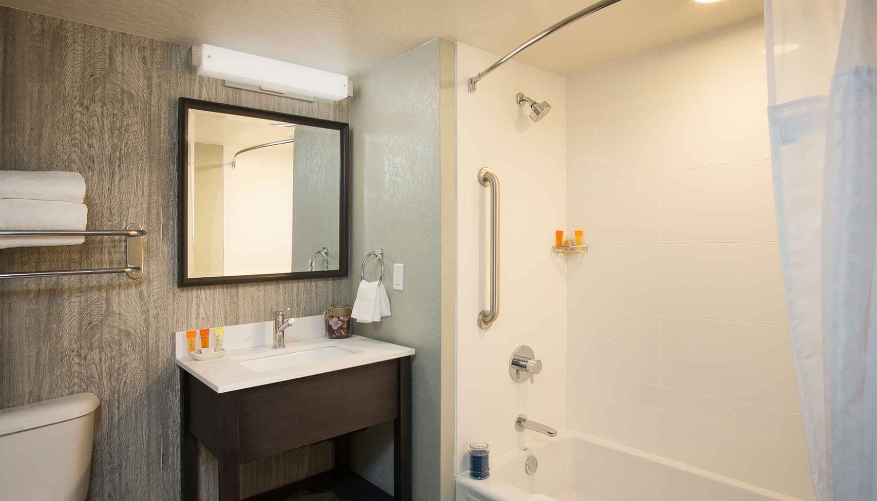 غرفة مفردة بسرير كوين، Hotel Azure Tahoe 2/2