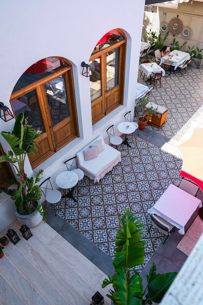 Viento Alacati Hotel 2/46