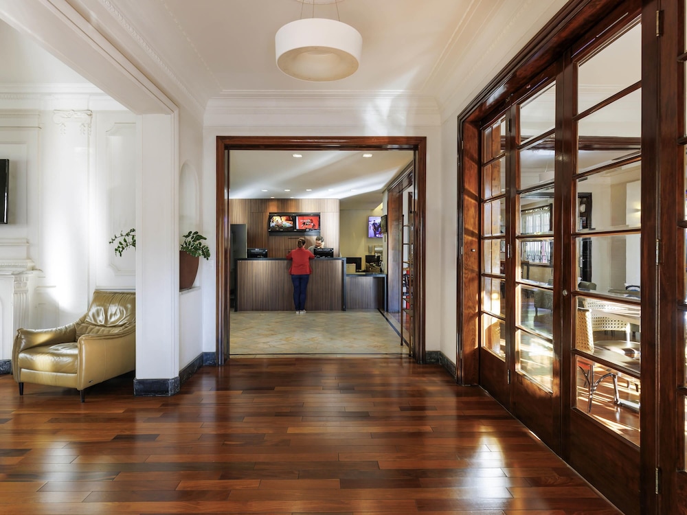 Ibis Belo Horizonte Liberdade 11/76