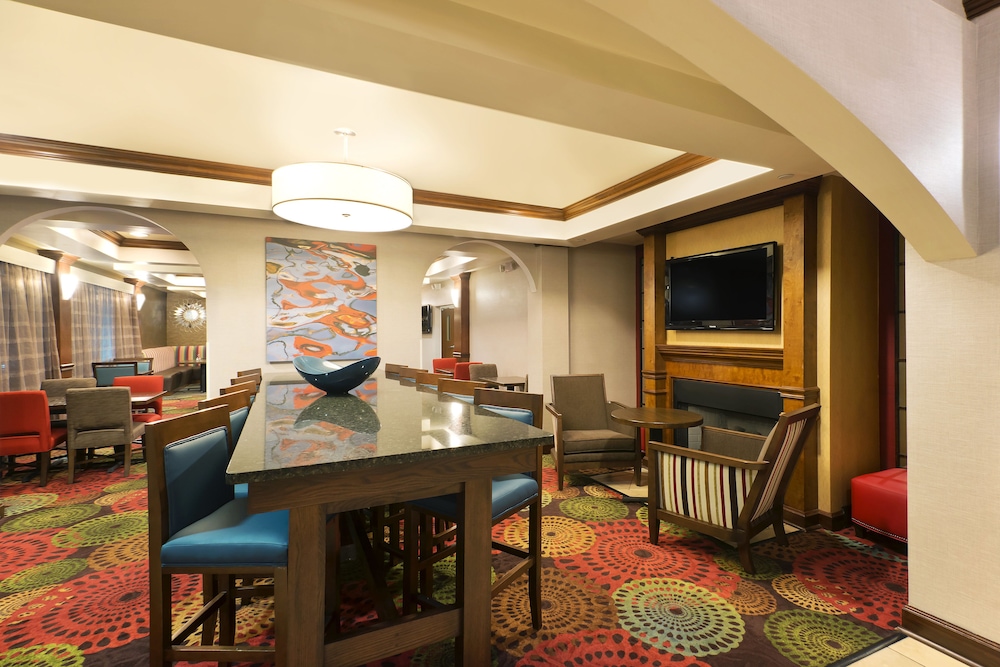 Holiday Inn Express Hotel And Suites Little Rock West 35/49