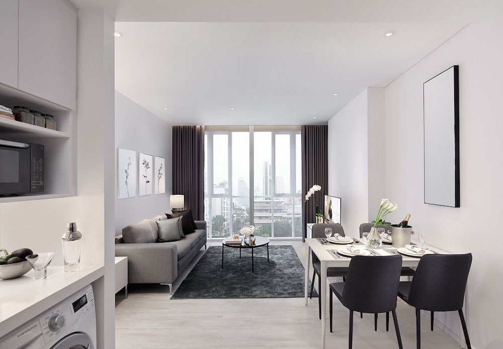 Somerset Maison Asoke Bangkok 43/54
