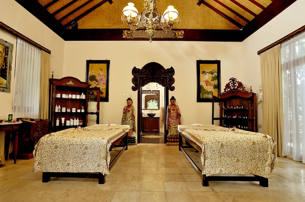 Puri Mas Boutique Resort And Spa 41/50